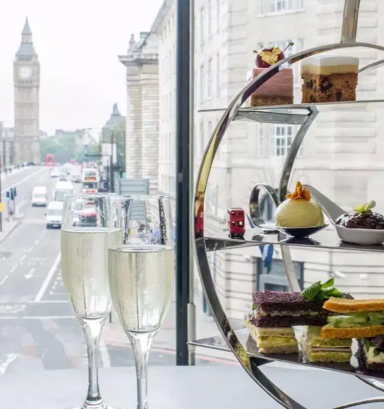 2o Sports Voyages - Séjour Match Angleterre France Tournoi des 6 nations 2025 Park Plaza Westminster Bridge