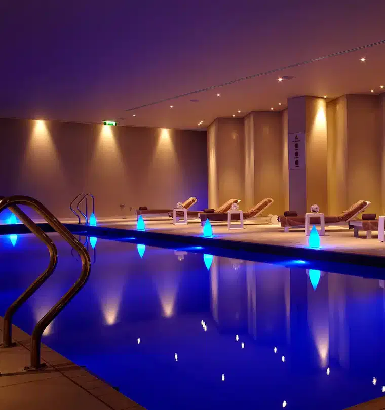 2o Sports Voyages - Séjour Match Angleterre France Tournoi des 6 nations 2025 Park Plaza Westminster Bridge