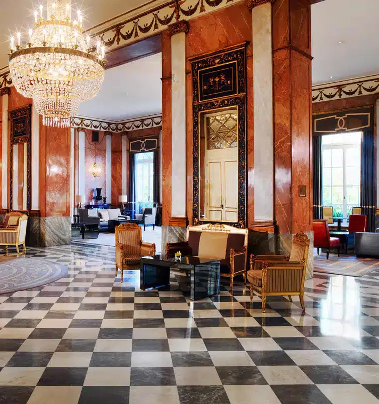 2o Sports Voyages - Séjour Match Italie France Tournoi des 6 nations 2025 à Rome Hôtel Westin Excelsior