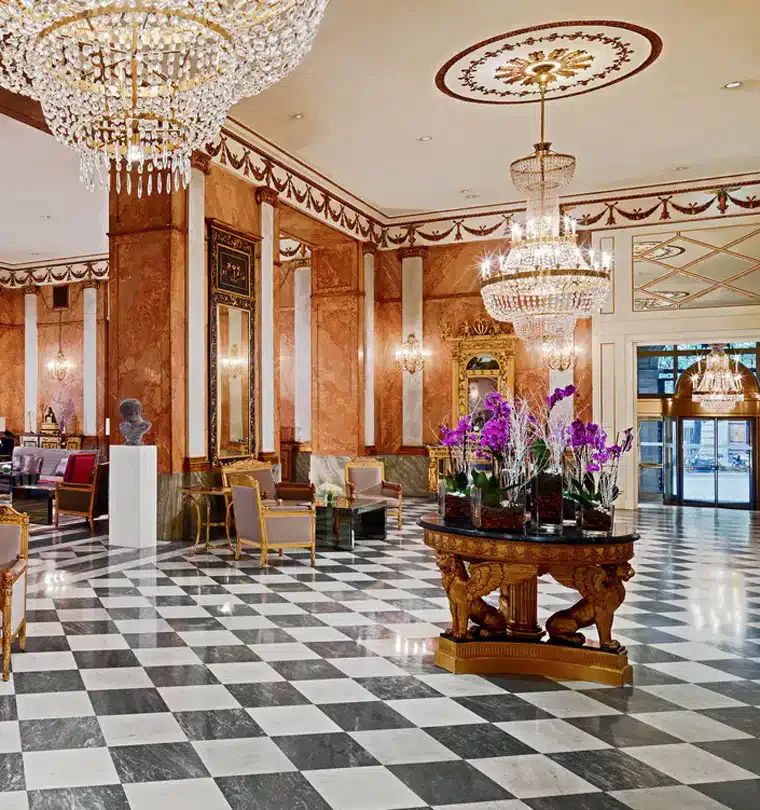 2o Sports Voyages - Séjour Match Italie France Tournoi des 6 nations 2025 à Rome Hôtel Westin Excelsior